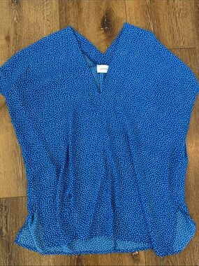 Adrienne Royal Blue V-Neck Cap Sleeve Blouse with White Dots